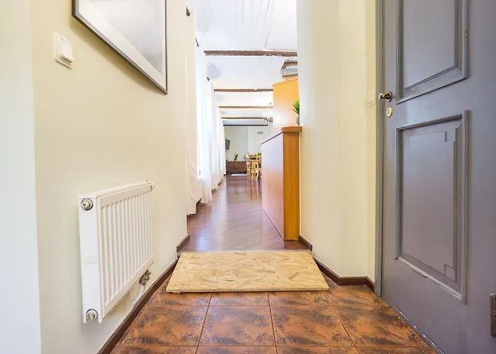 Exclusive House In Old Town