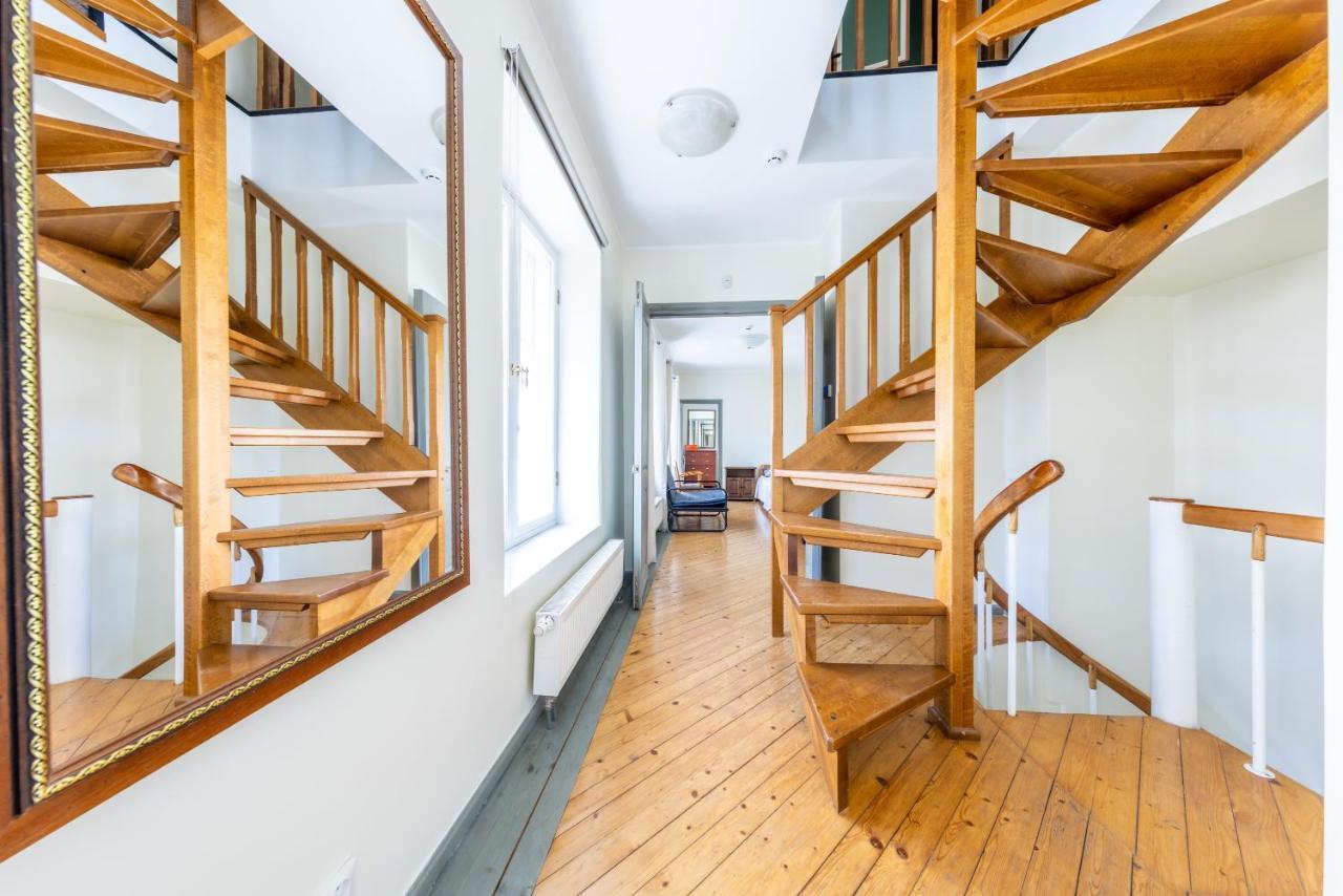Exclusive House In Old Town Талин