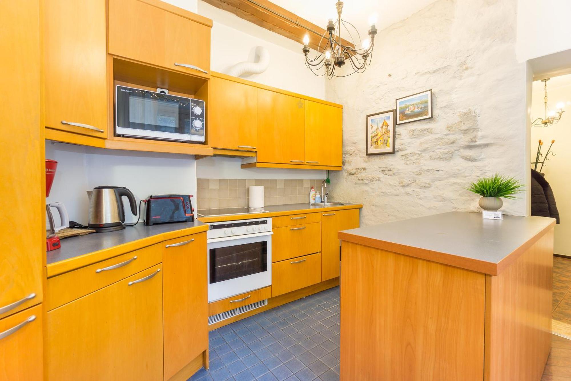 Ваканционна къща Exclusive House In Old Town Талин
