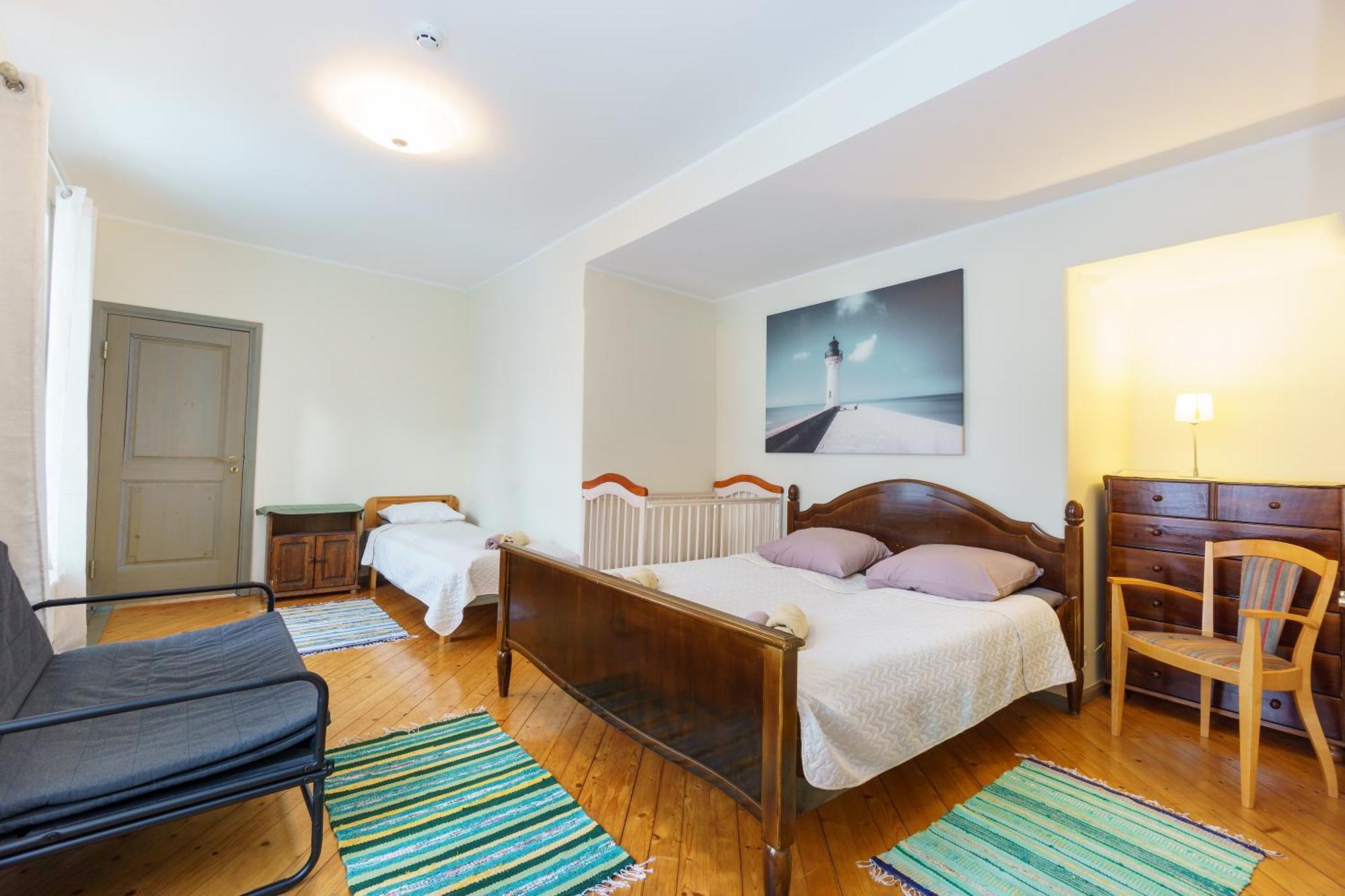 Ваканционна къща Exclusive House In Old Town